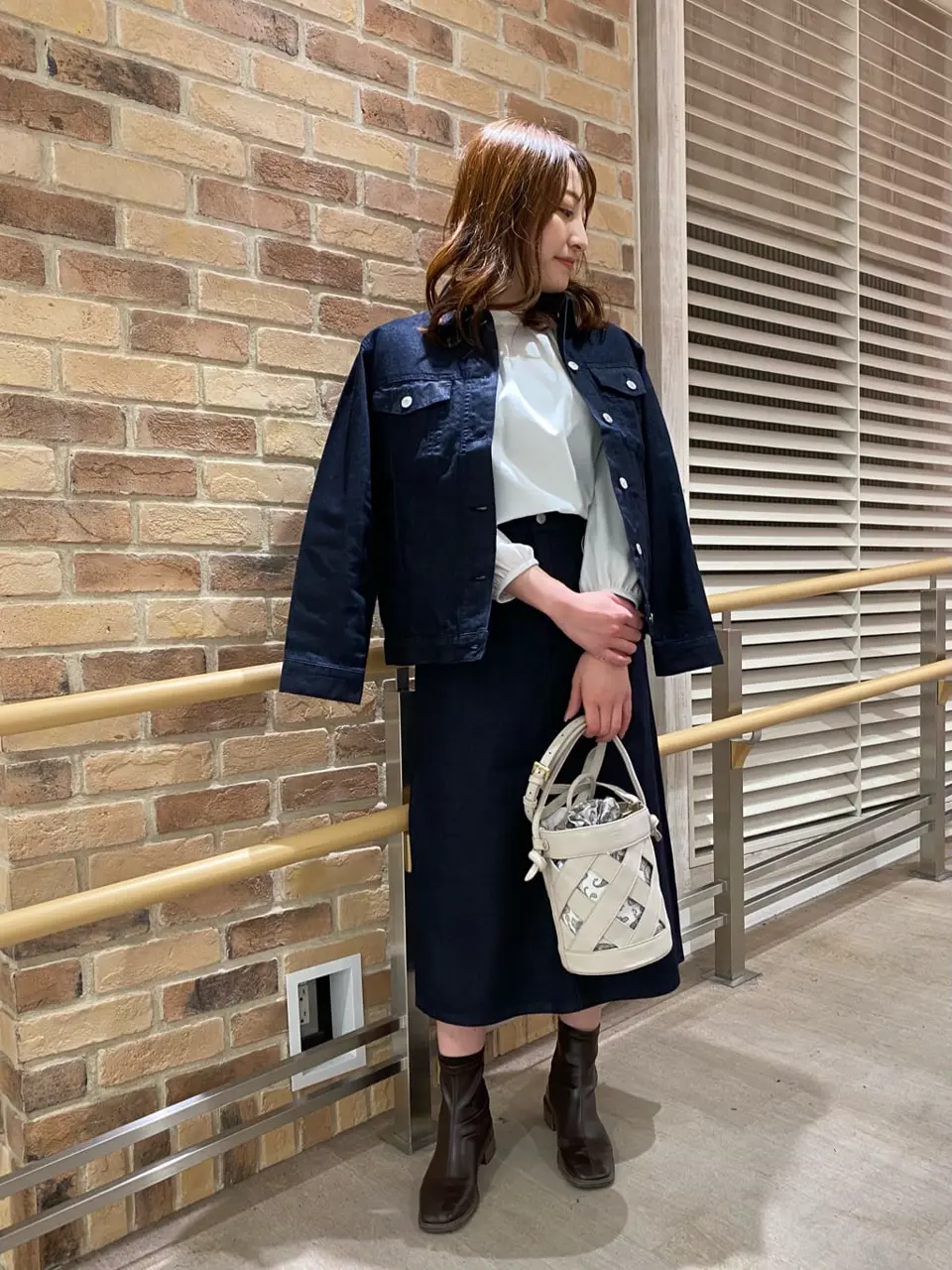 J.PRESS LADIES スタッフ コーディネート画像