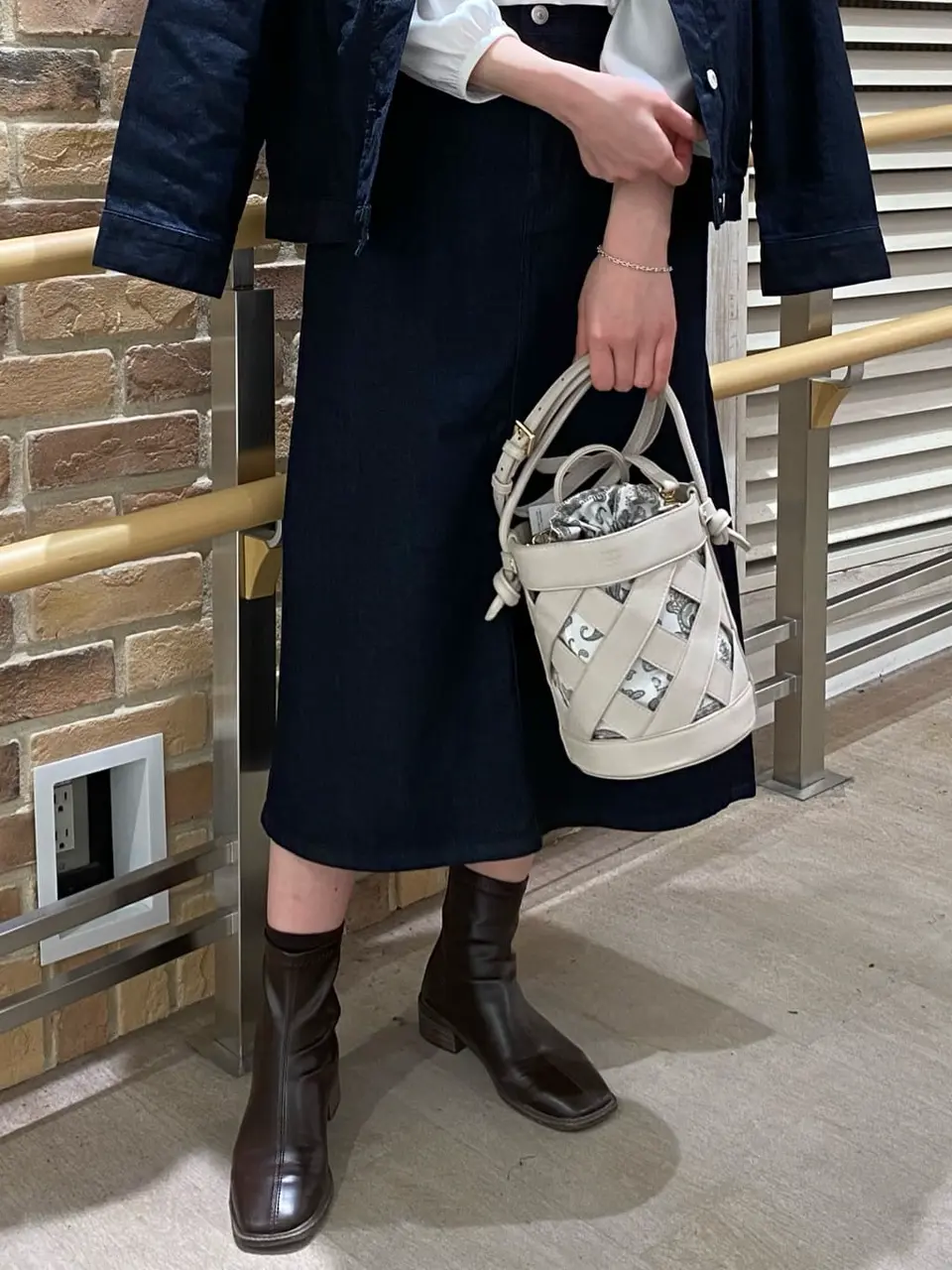 J.PRESS LADIES スタッフ コーディネート画像