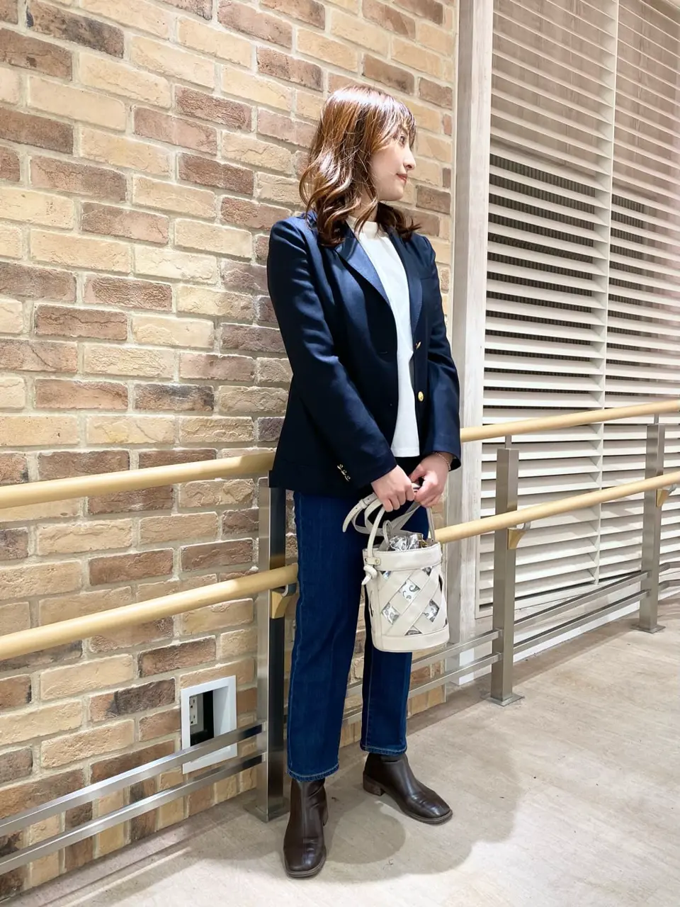 J.PRESS LADIES スタッフ コーディネート画像