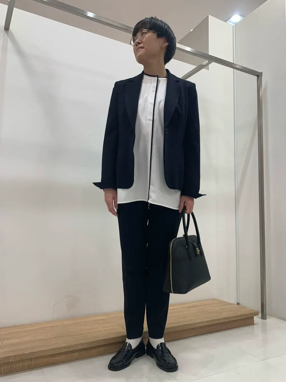 J.PRESS LADIES スタッフ コーディネート画像