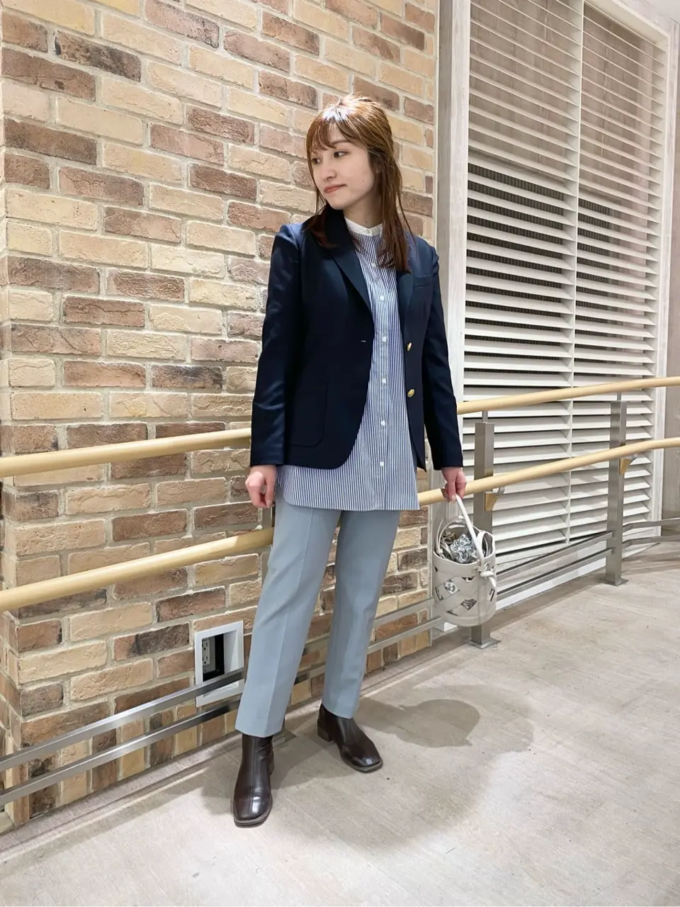 J.PRESS LADIES スタッフ コーディネート画像