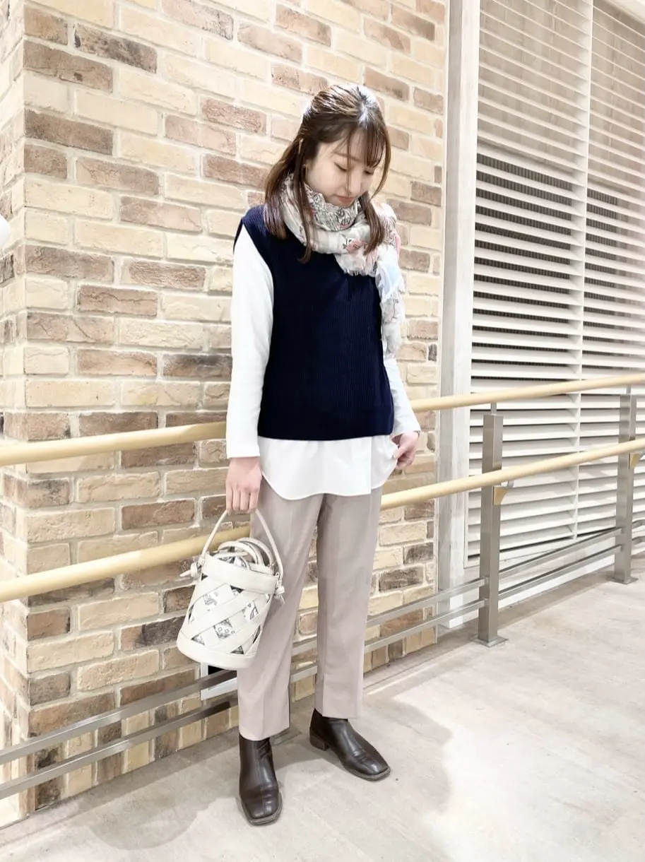 J.PRESS LADIES スタッフ コーディネート画像