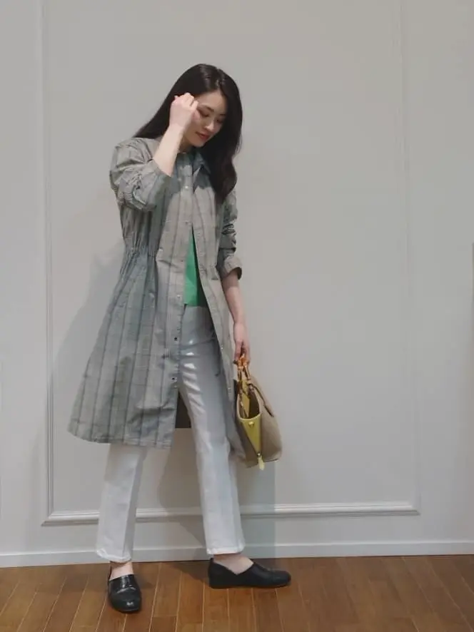  最上 コーディネート画像