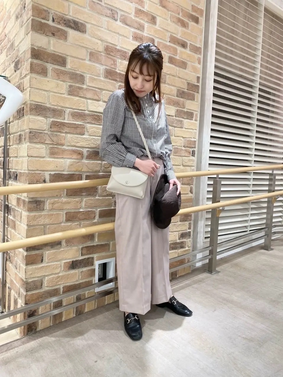 J.PRESS LADIES スタッフ コーディネート画像