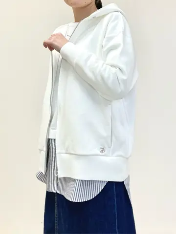 J.PRESS LADIES 佐藤 コーディネート画像