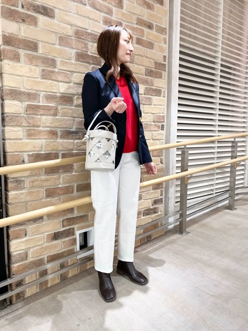 J.PRESS LADIES スタッフ コーディネート画像