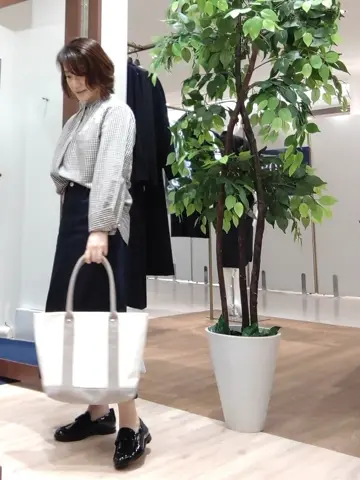 J.PRESS LADIES スタッフ コーディネート画像