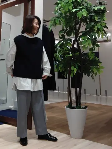 J.PRESS LADIES スタッフ コーディネート画像