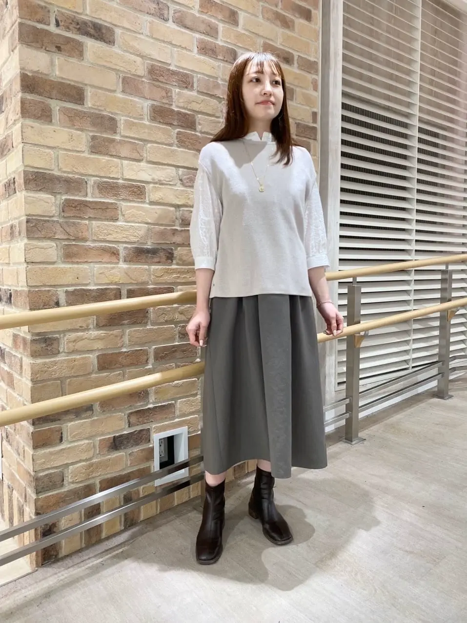 J.PRESS LADIES スタッフ コーディネート画像