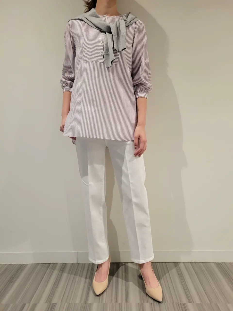 J.PRESS LADIES スタッフ コーディネート画像