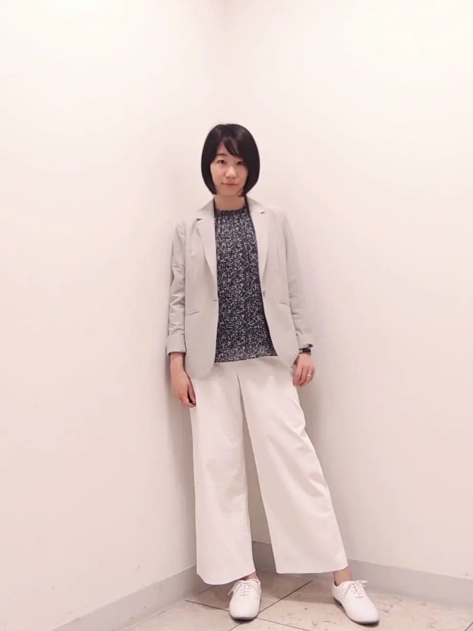 J.PRESS LADIES スタッフ コーディネート画像