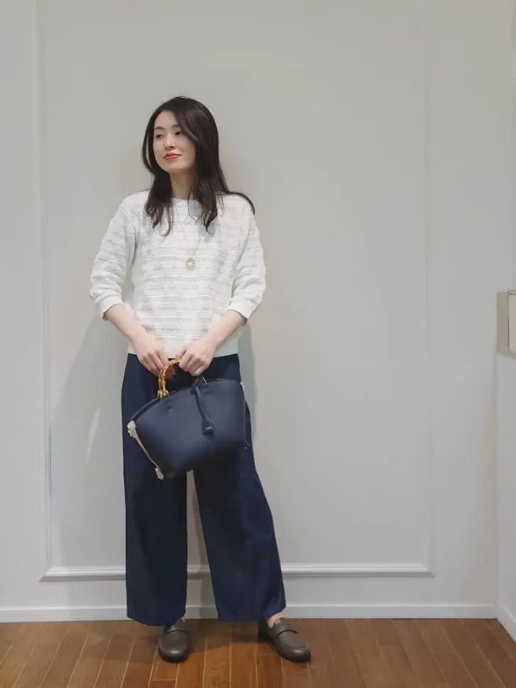  最上 コーディネート画像