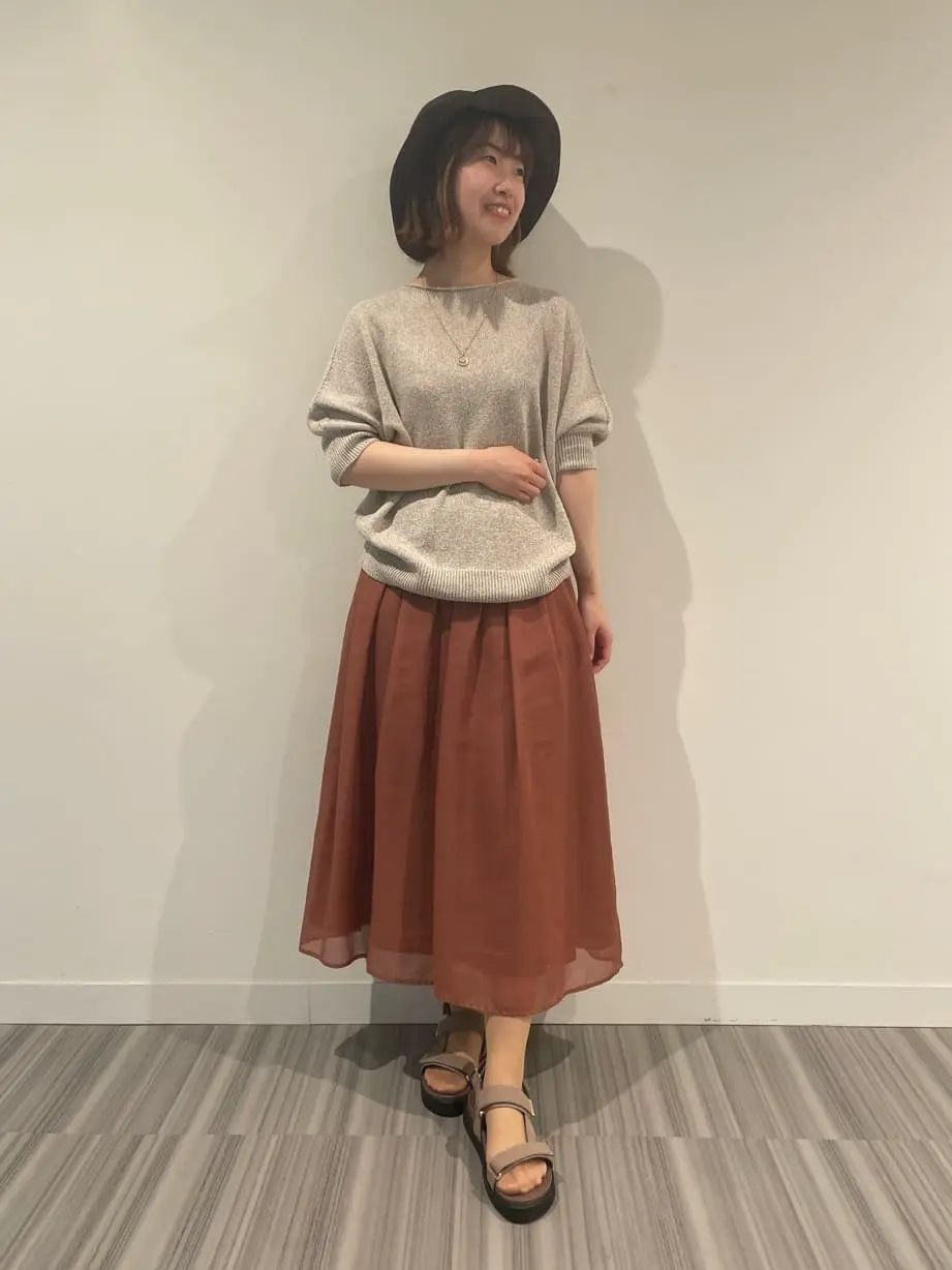  スタッフ コーディネート画像