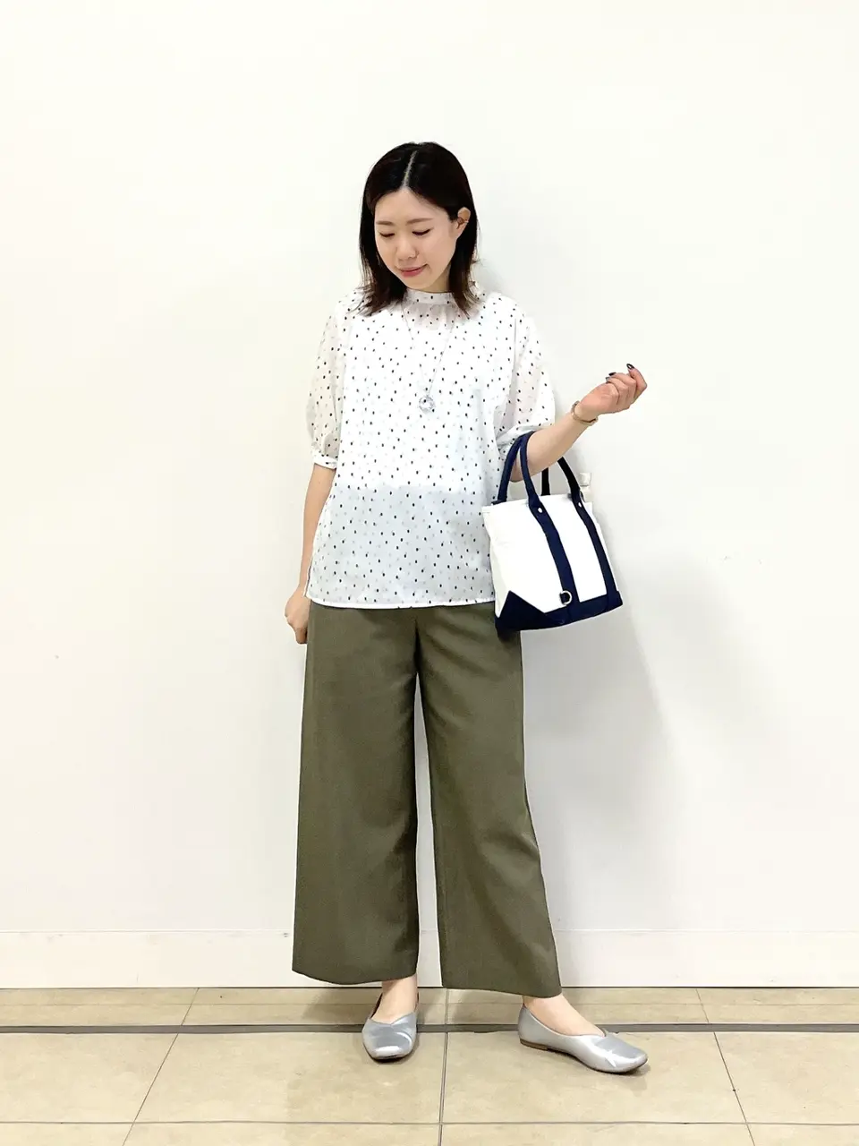  金子 コーディネート画像