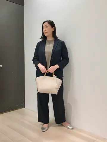 J.PRESS LADIES スタッフ コーディネート画像