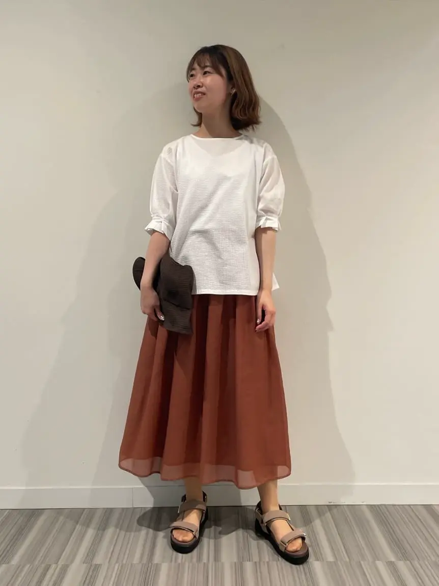  スタッフ コーディネート画像