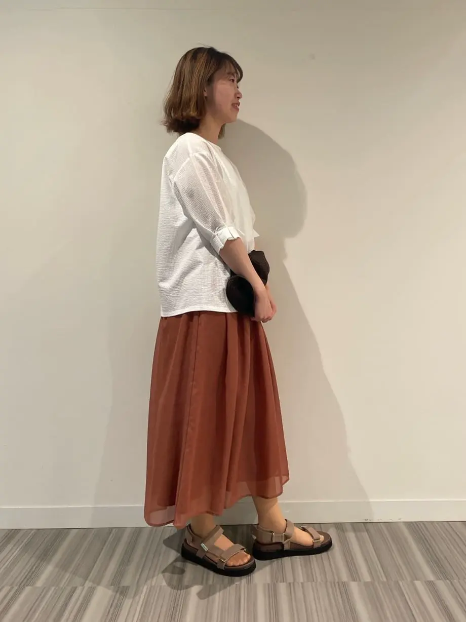 J.PRESS LADIES スタッフ コーディネート画像