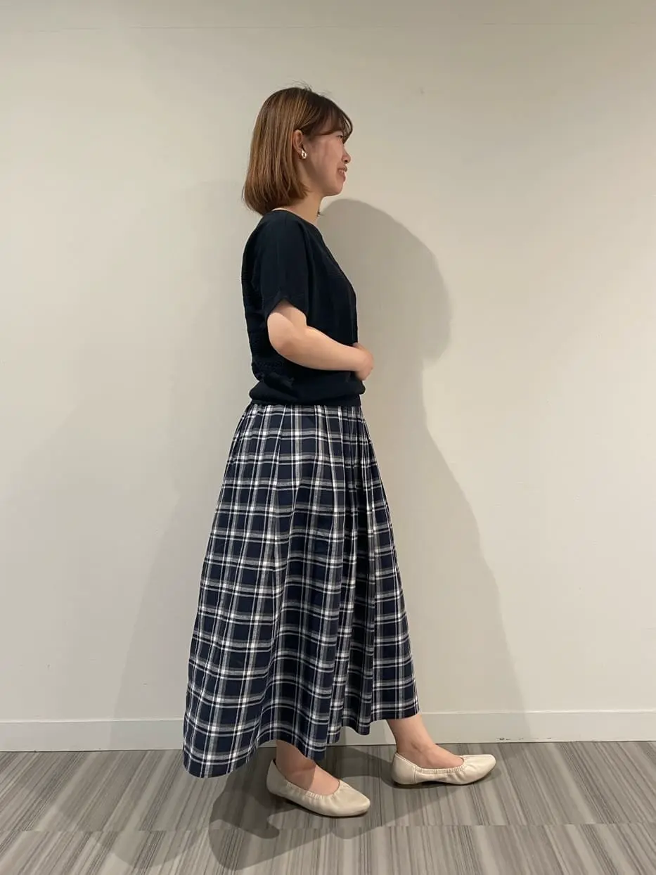 J.PRESS LADIES スタッフ コーディネート画像