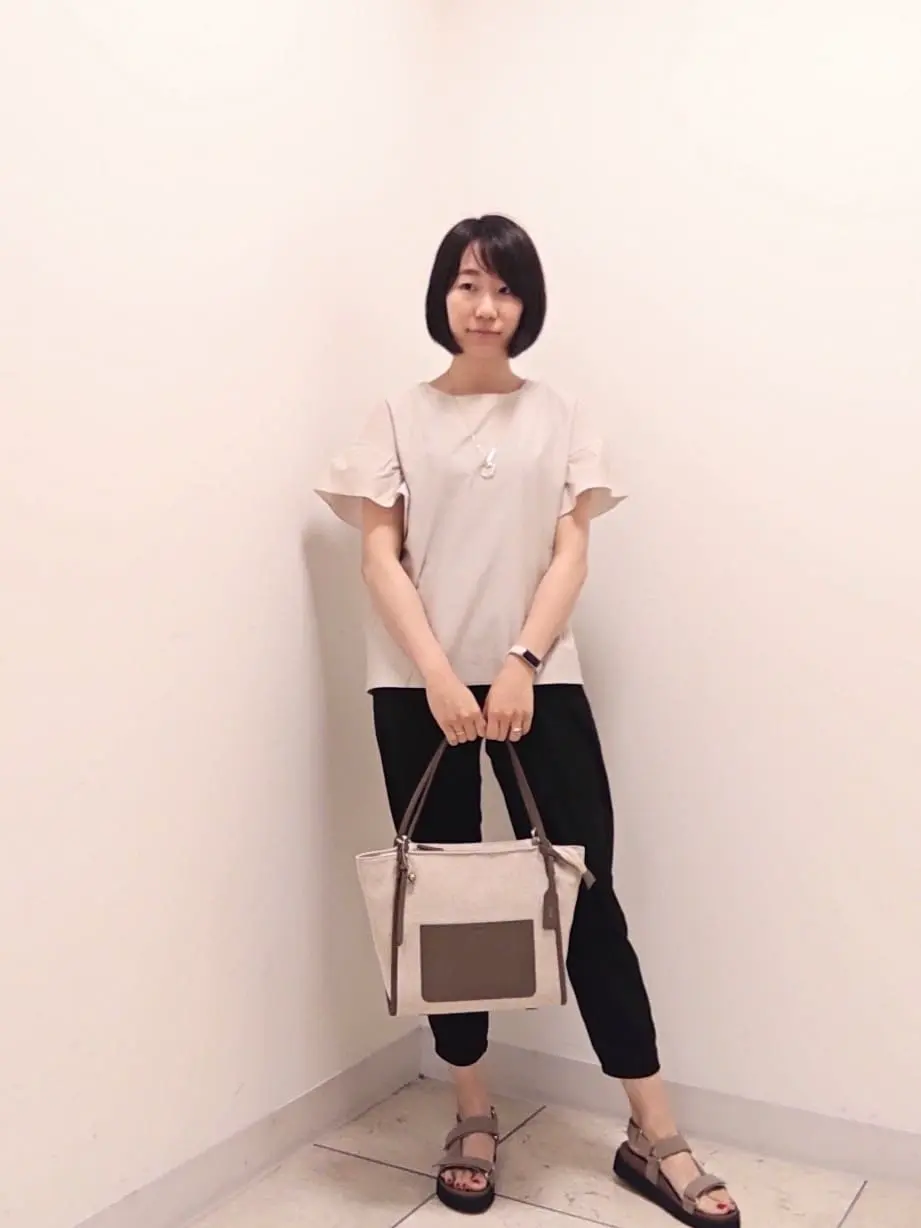 J.PRESS LADIES スタッフ コーディネート画像