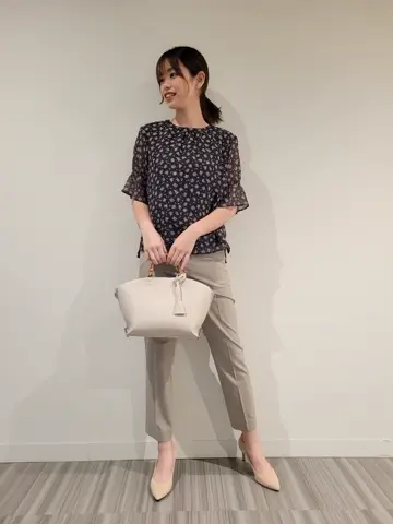 J.PRESS LADIES スタッフ コーディネート画像