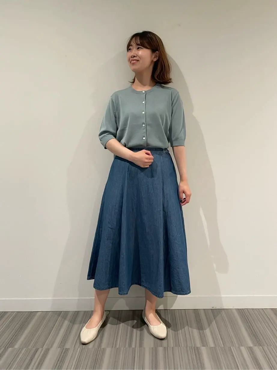  スタッフ コーディネート画像