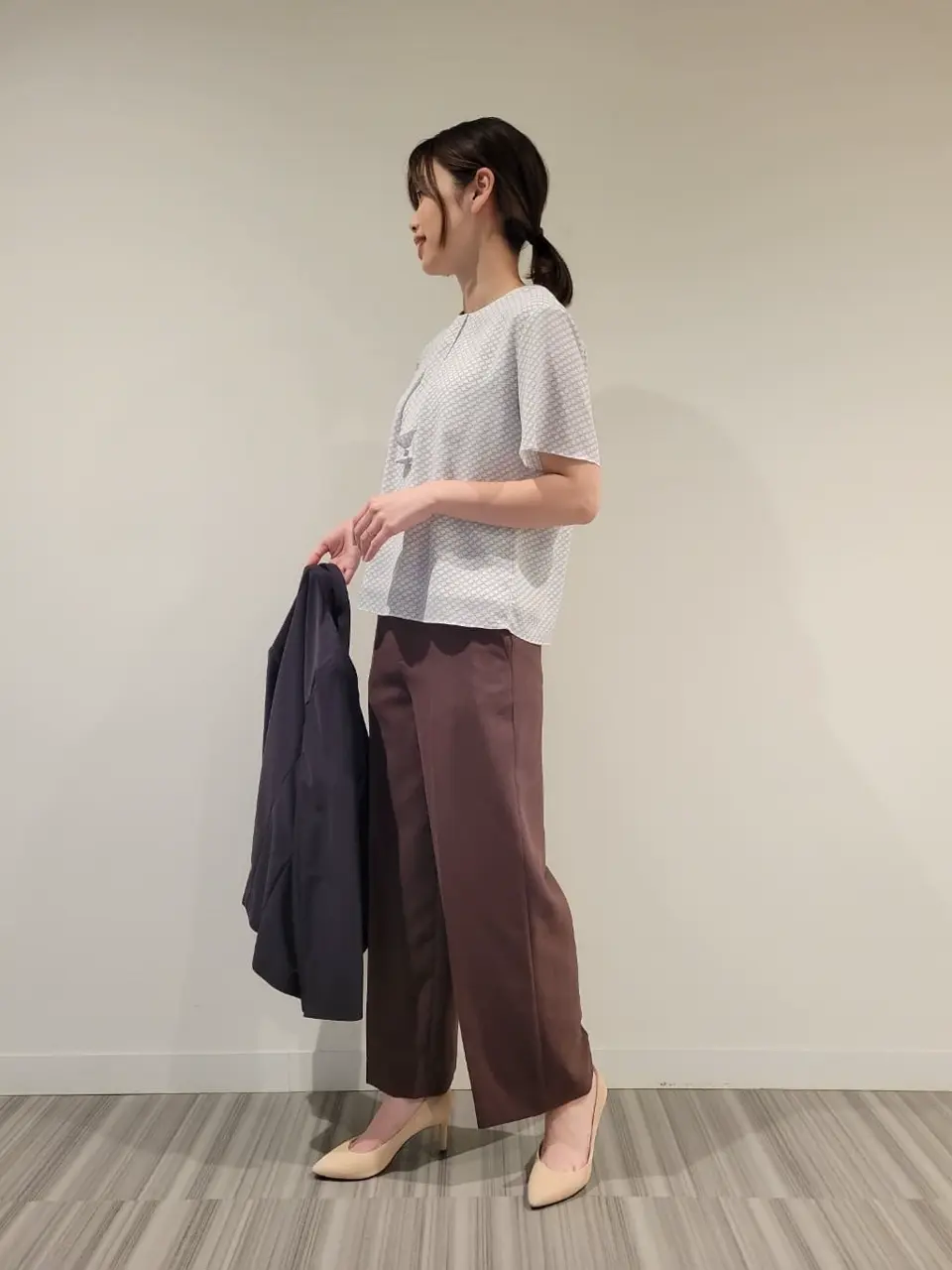J.PRESS LADIES スタッフ コーディネート画像
