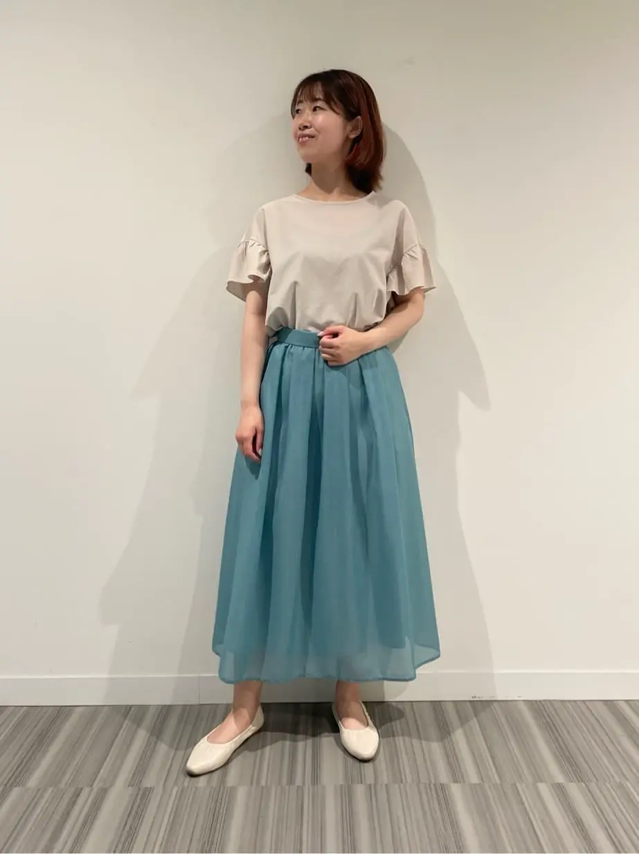  スタッフ コーディネート画像