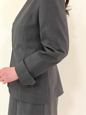 J.PRESS LADIES niina コーディネート画像