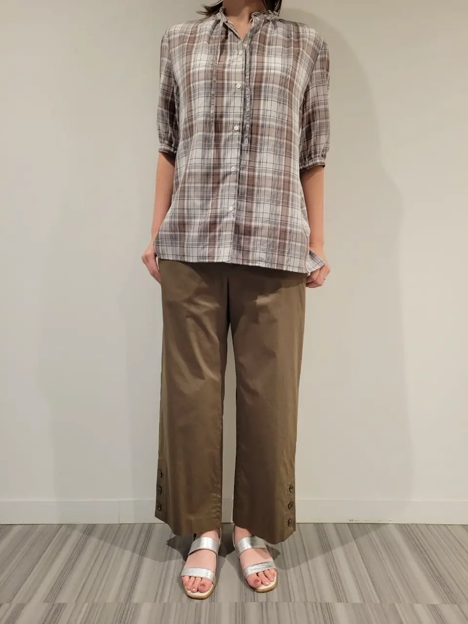 J.PRESS LADIES スタッフ コーディネート画像