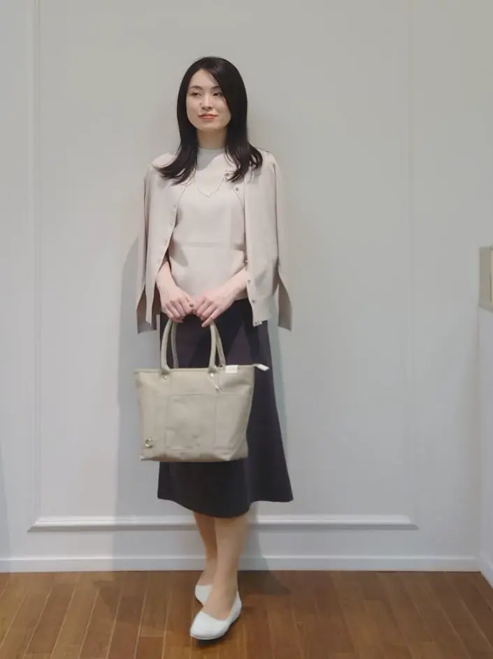  最上 コーディネート画像