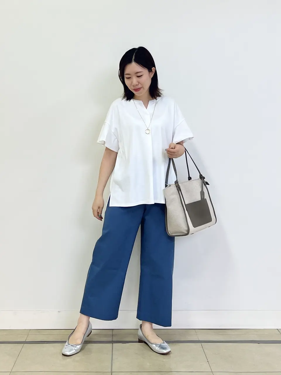  金子 コーディネート画像