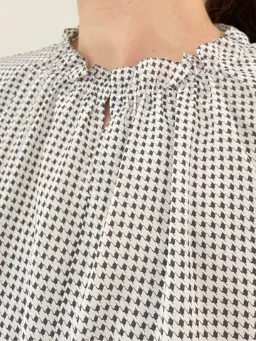 J.PRESS LADIES niina コーディネート画像