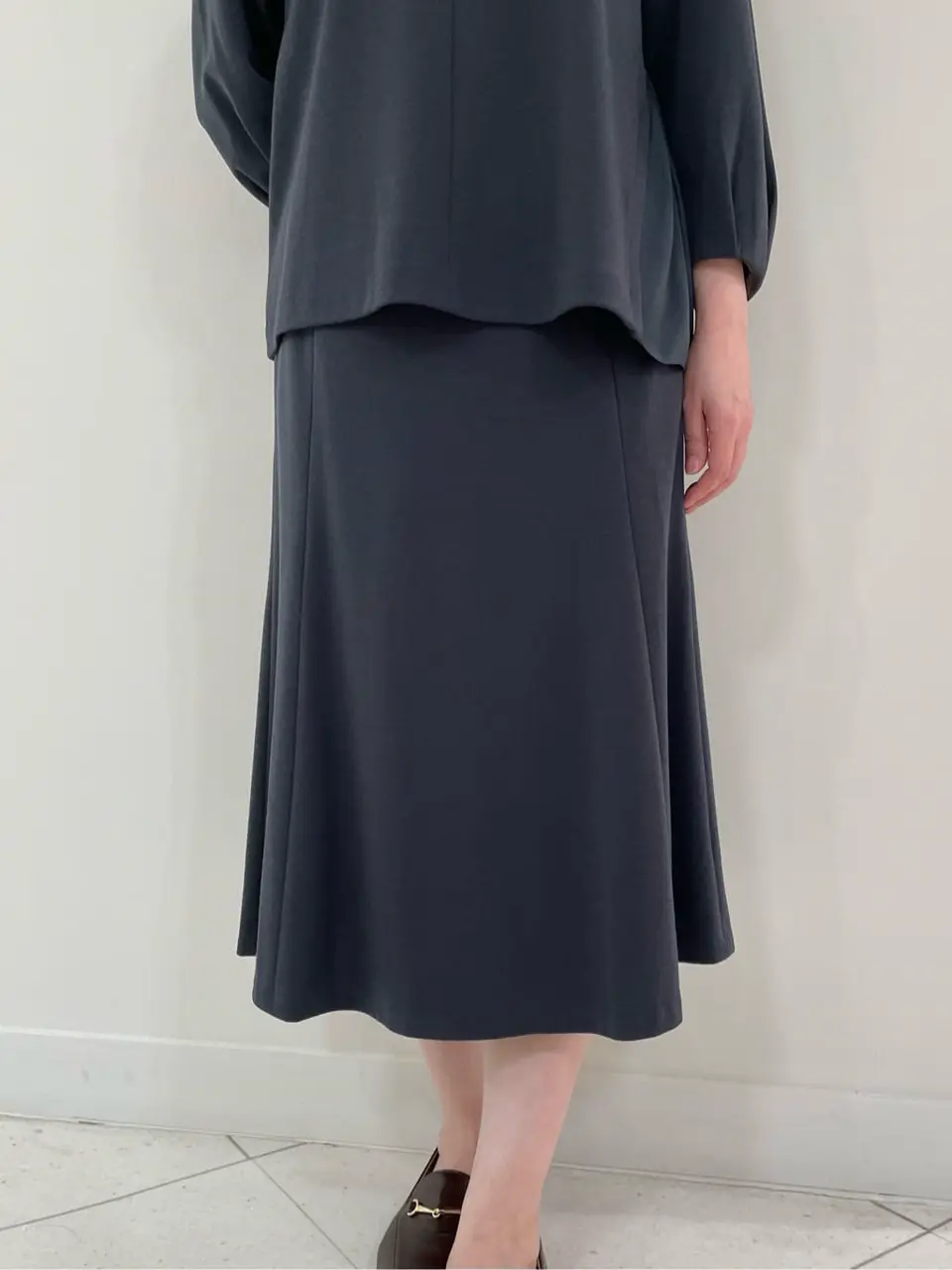 J.PRESS LADIES niina コーディネート画像