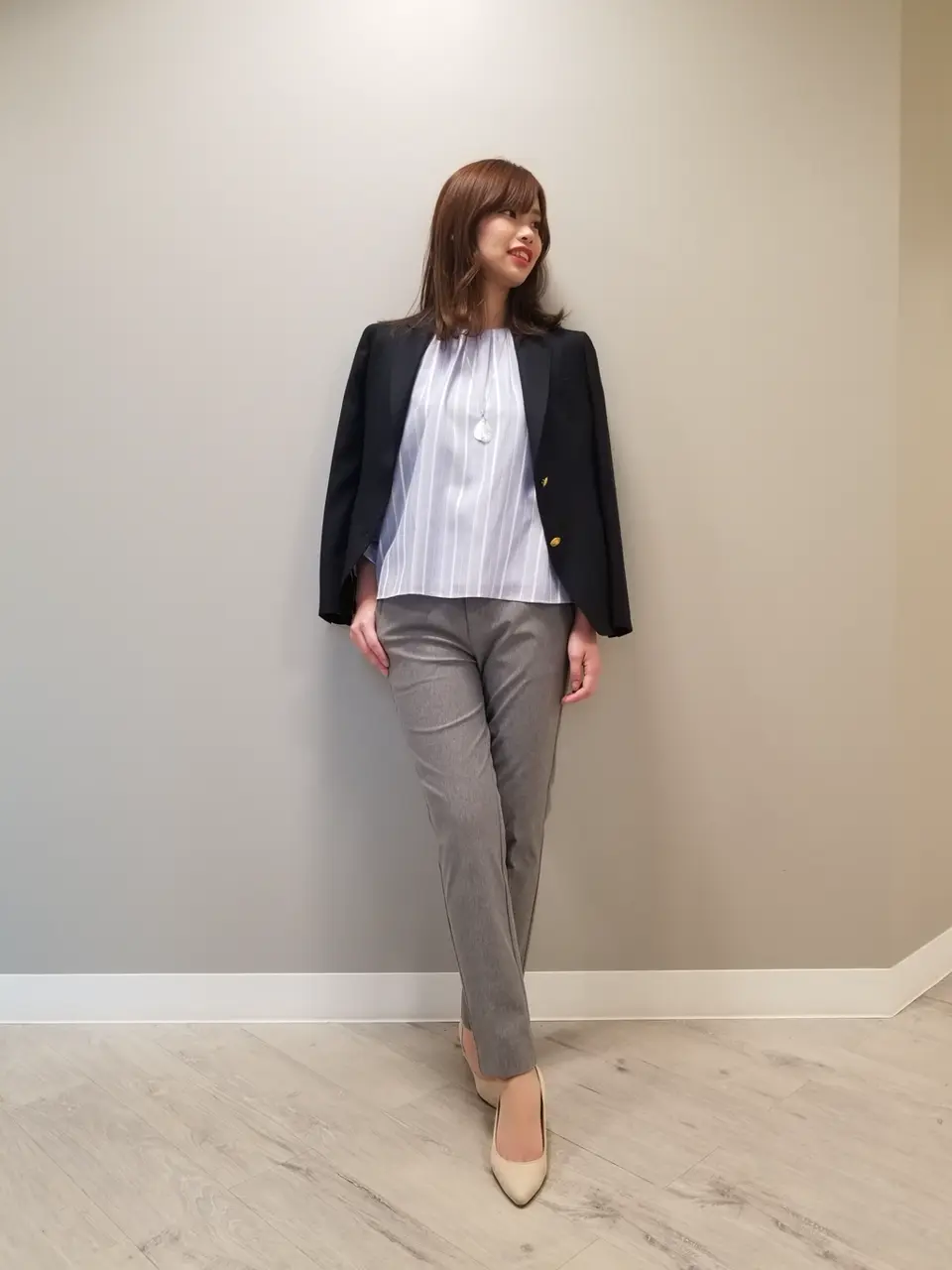 J.PRESS LADIES スタッフ コーディネート画像