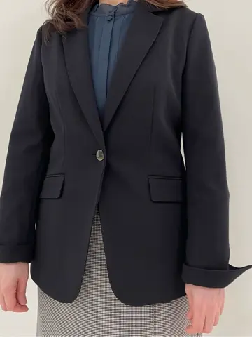 J.PRESS LADIES niina コーディネート画像