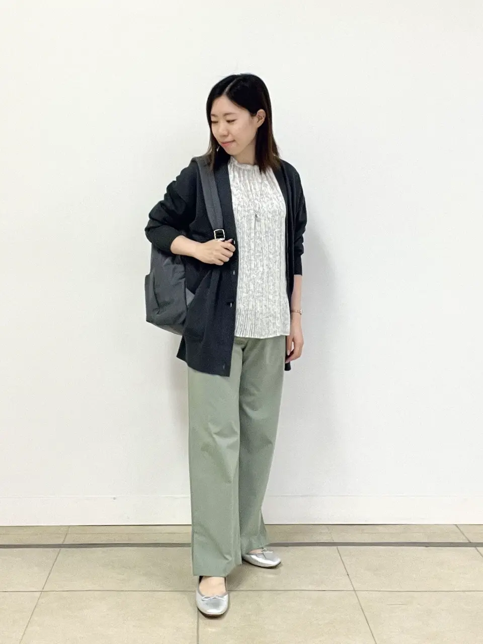  金子 コーディネート画像