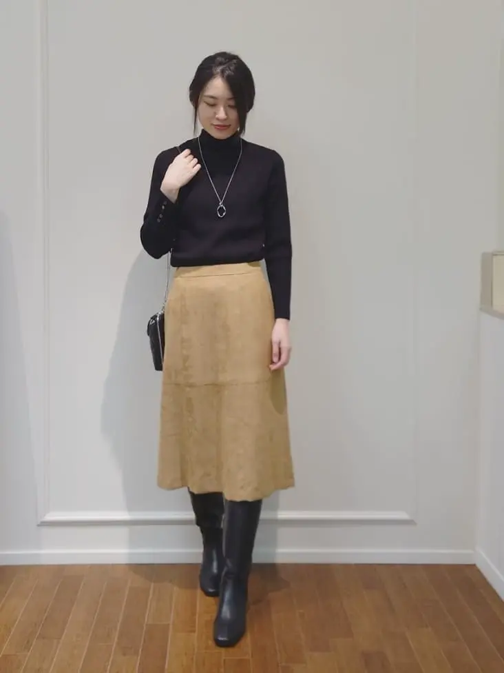  最上 コーディネート画像