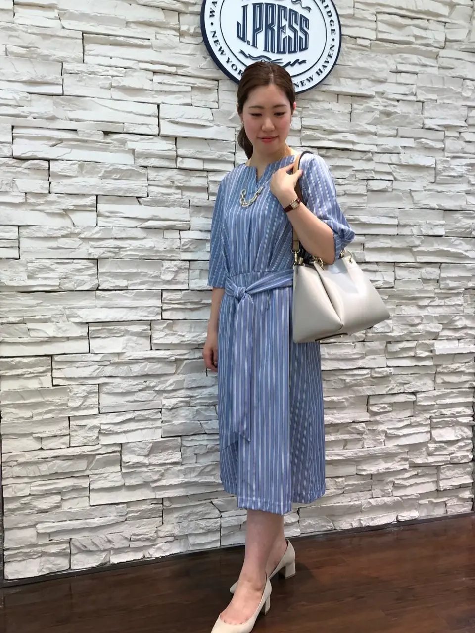 J.PRESS LADIES 金子 コーディネート画像