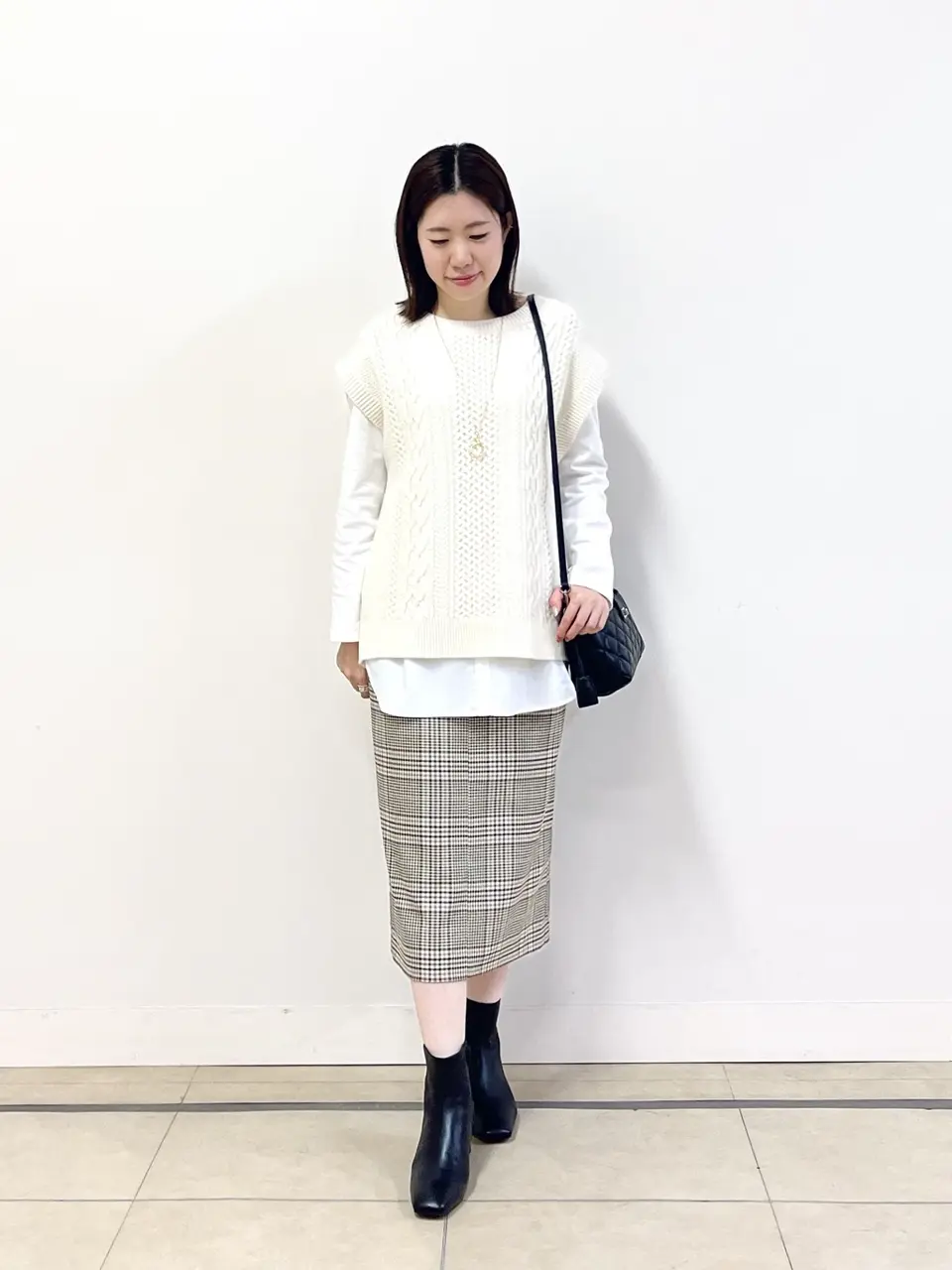  金子 コーディネート画像