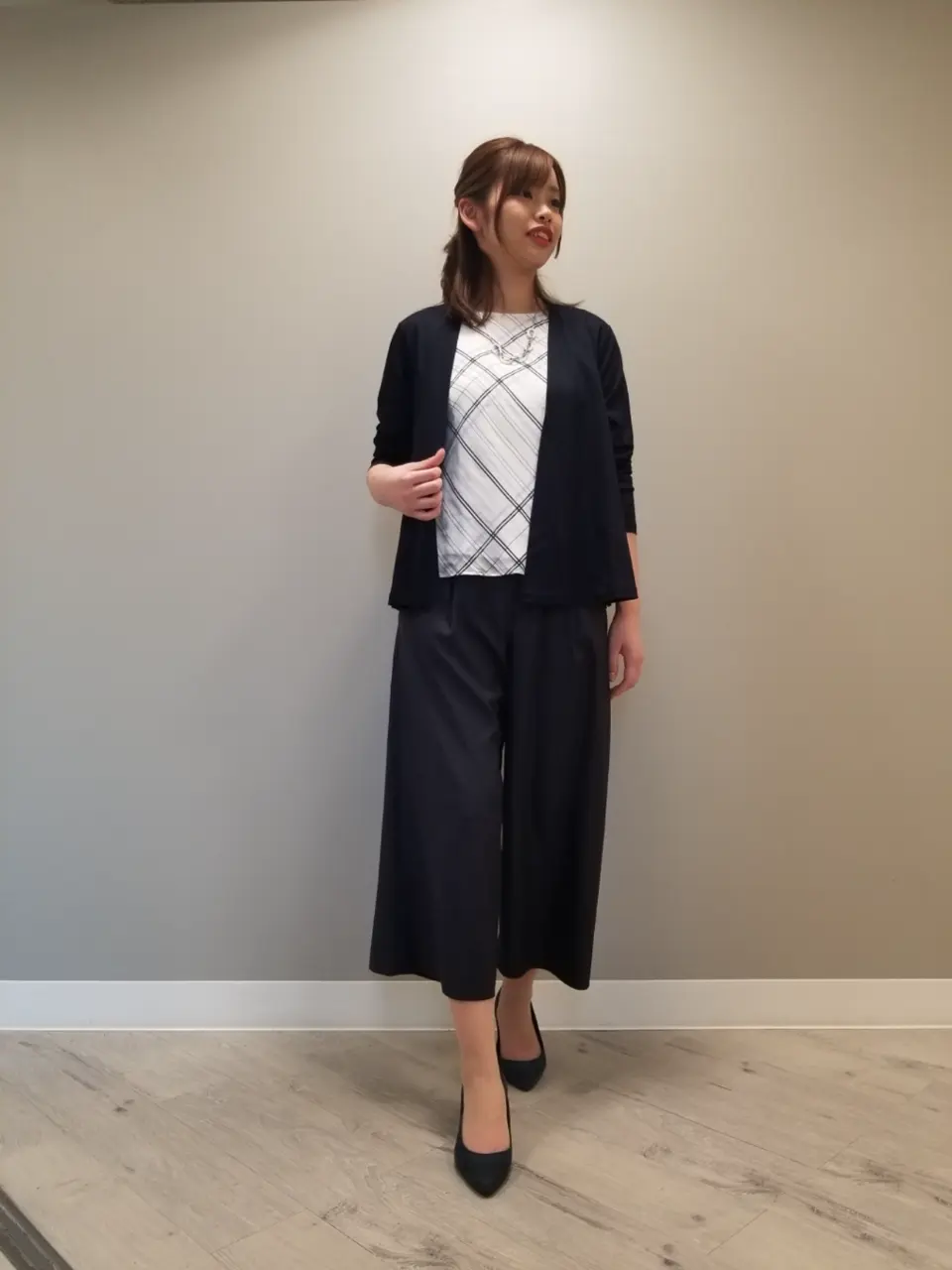 J.PRESS LADIES スタッフ コーディネート画像