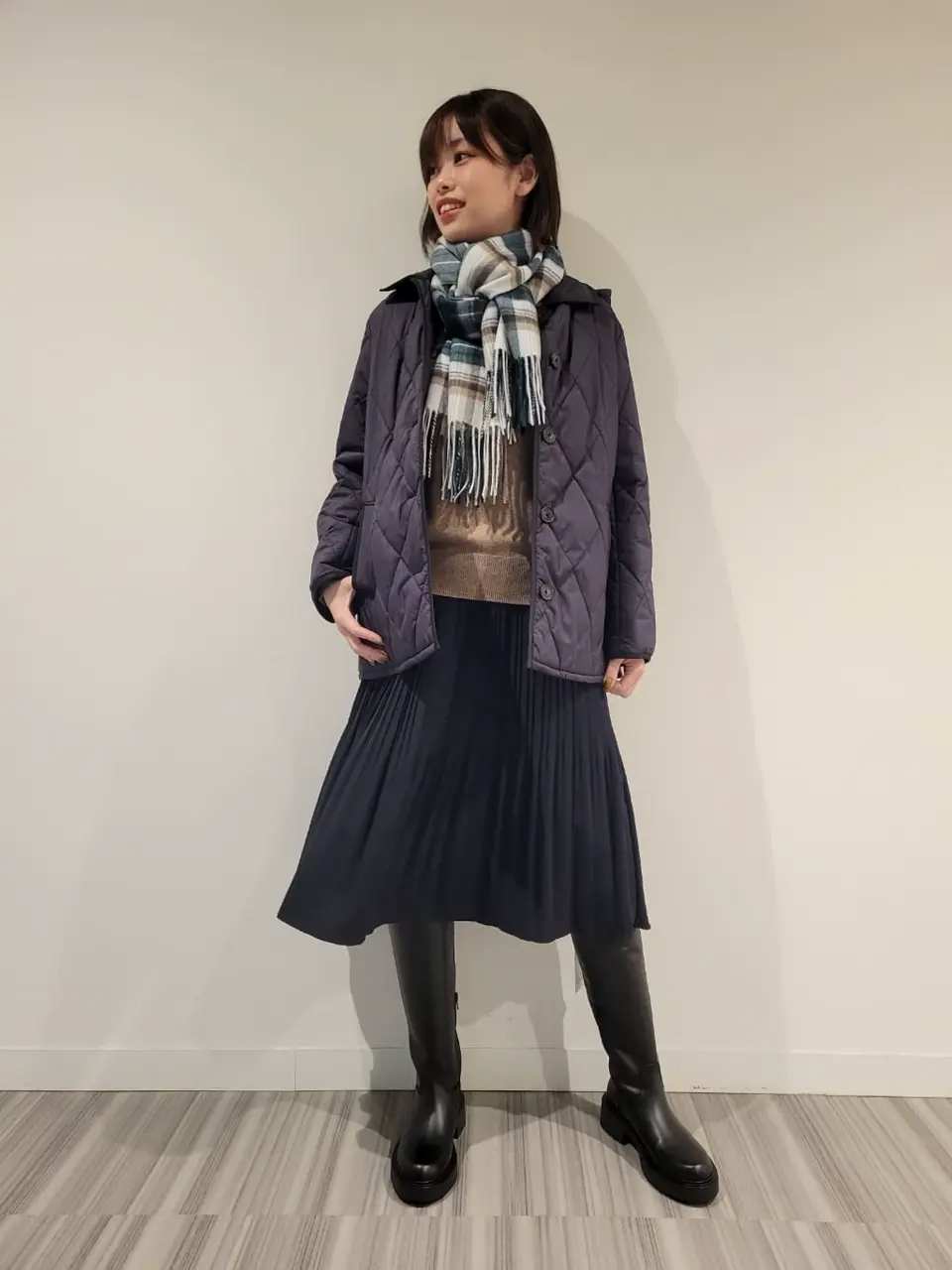  スタッフ コーディネート画像