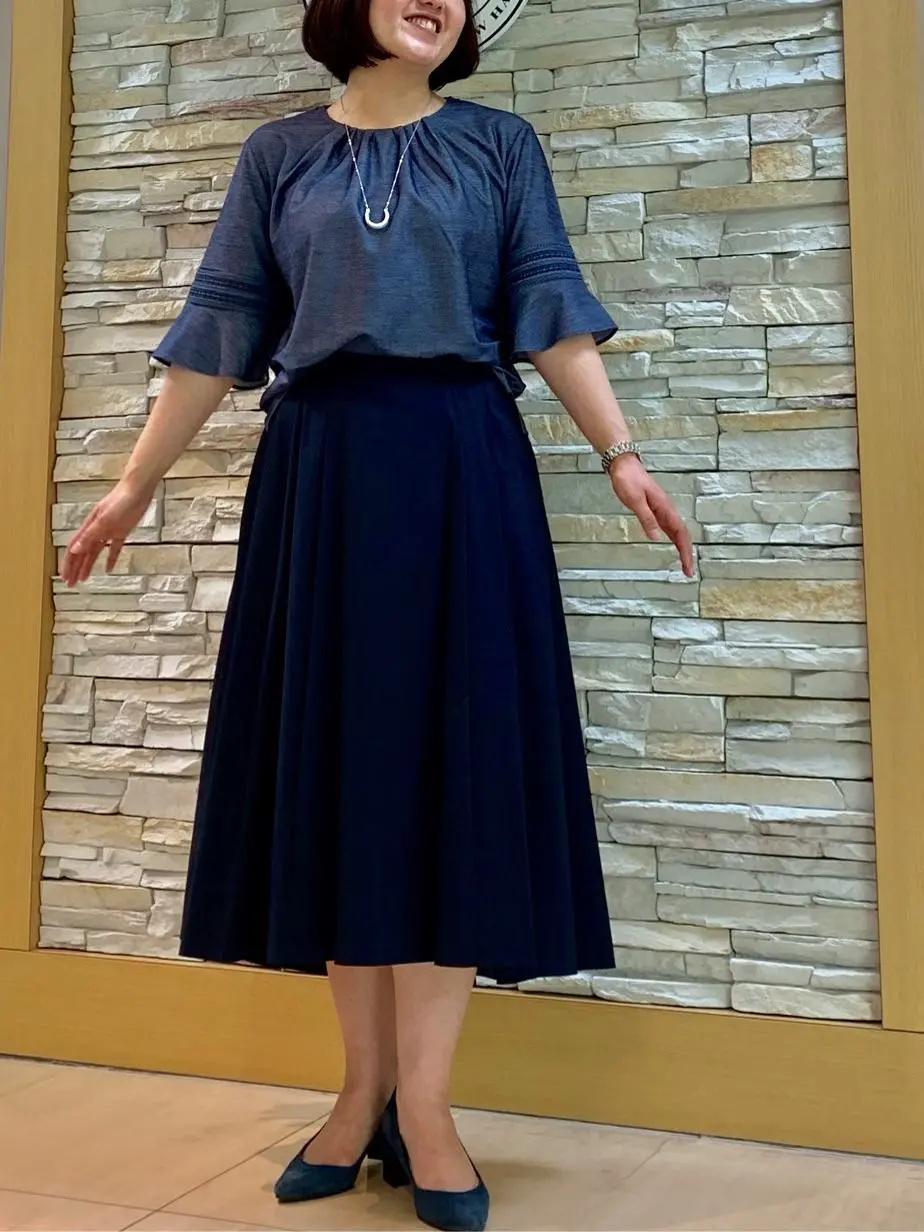 J.PRESS LADIES 内田 コーディネート画像