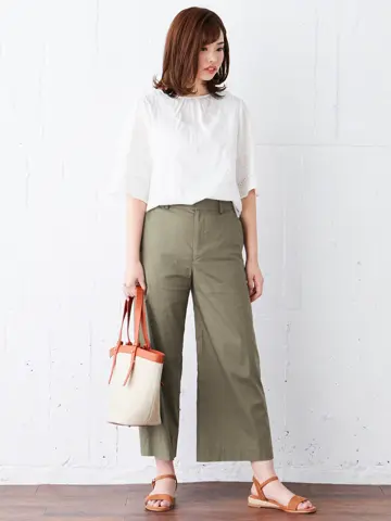 J.PRESS LADIES スタッフ コーディネート画像