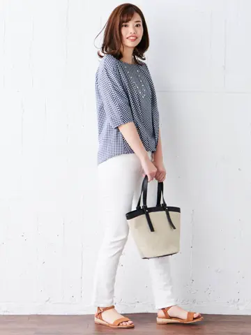 J.PRESS LADIES スタッフ コーディネート画像