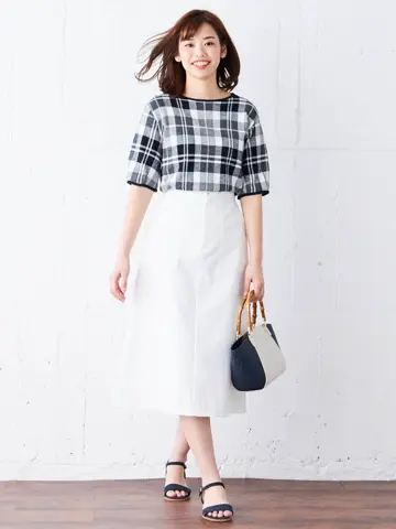 J.PRESS LADIES スタッフ コーディネート画像