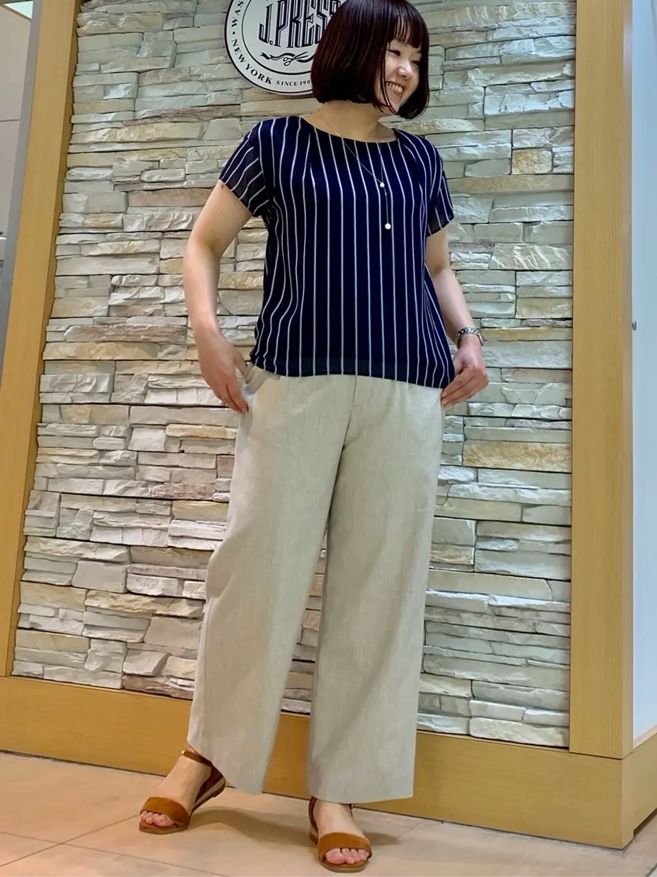 J.PRESS LADIES 内田 コーディネート画像