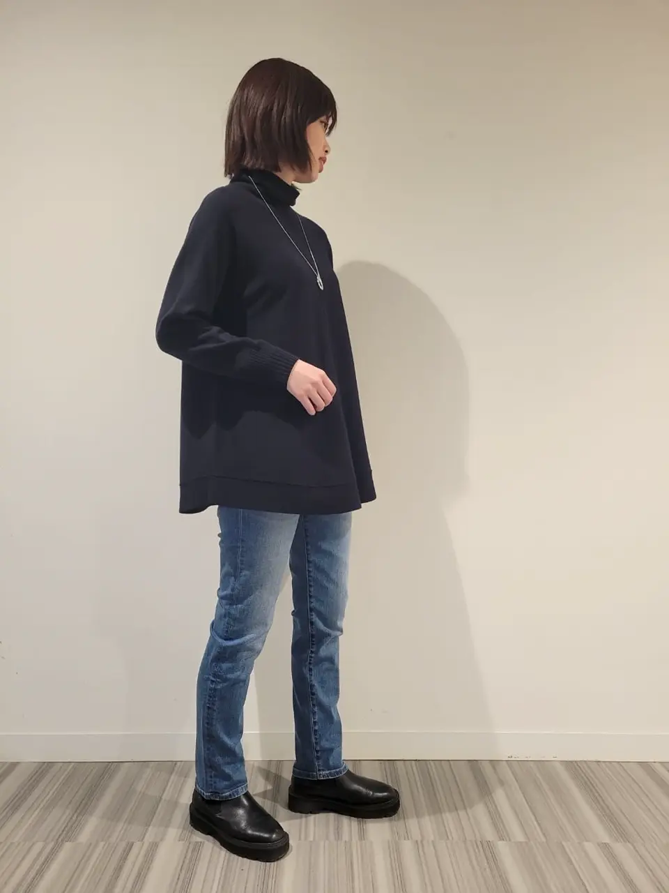 J.PRESS LADIES スタッフ コーディネート画像