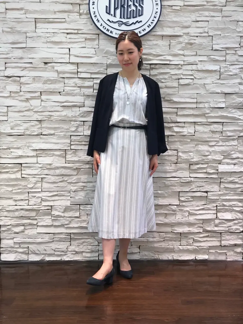  金子 コーディネート画像