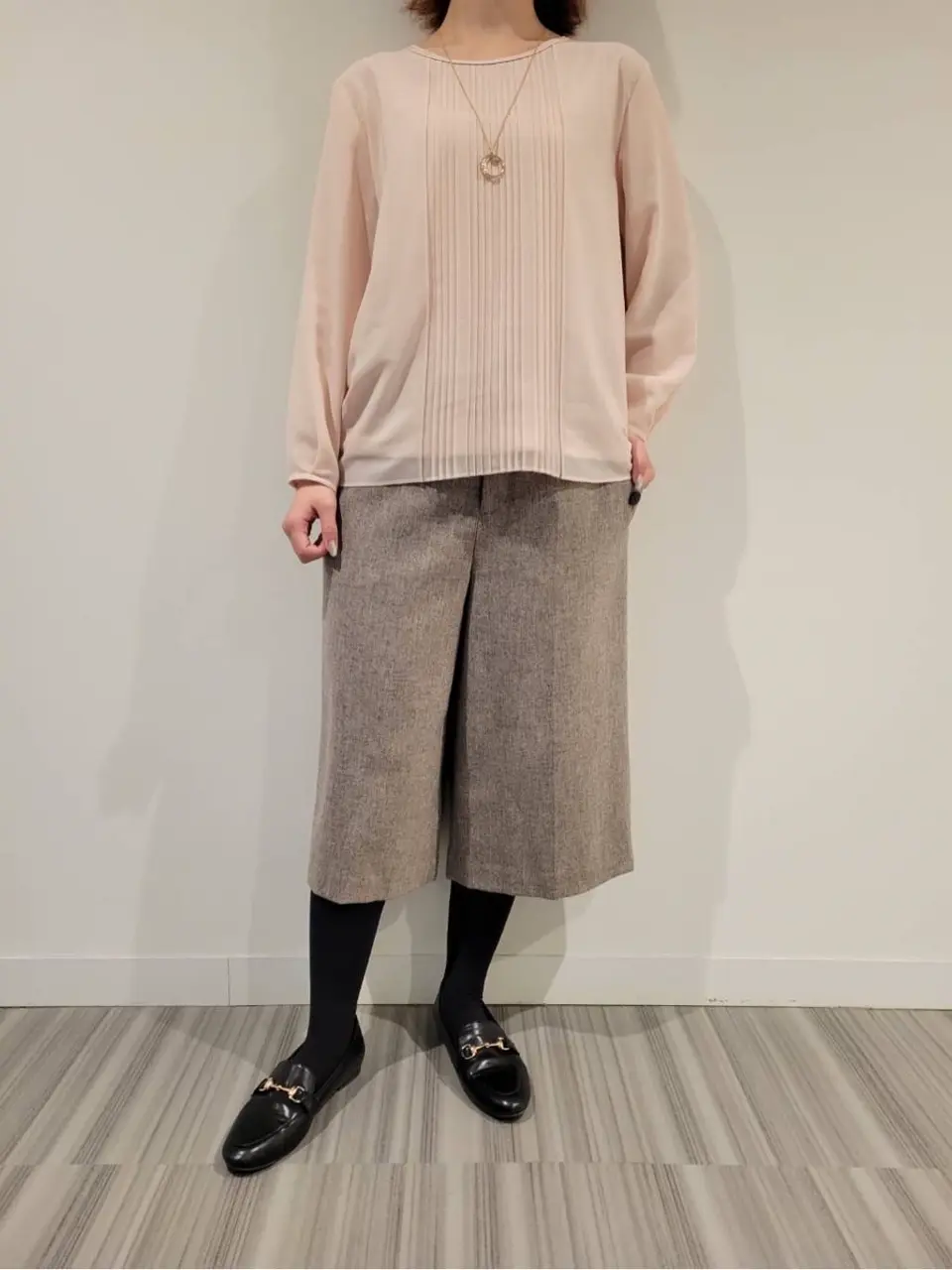 J.PRESS LADIES スタッフ コーディネート画像