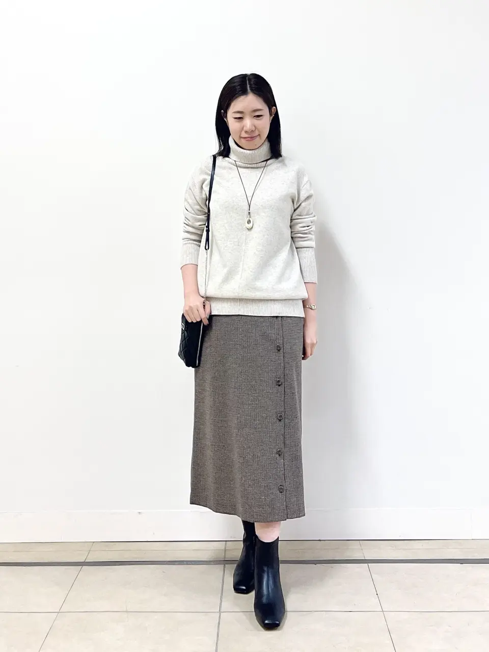  金子 コーディネート画像